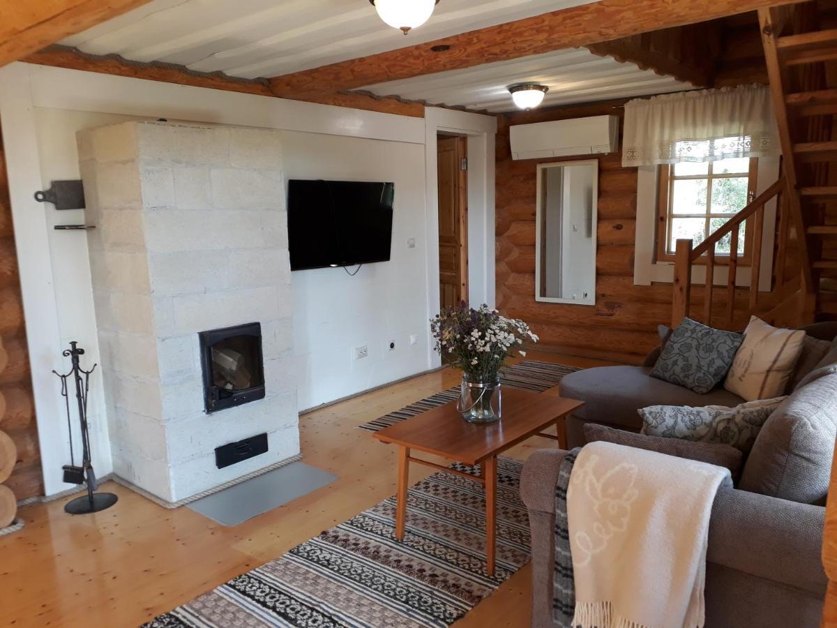 Paehkli Seaside Cottage With Cozy Outdoor Patio Koiguste Exterior photo